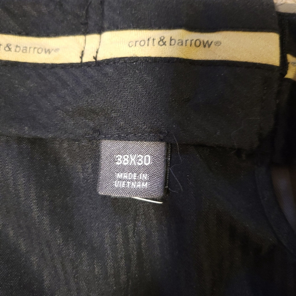 Croft & Barrow Men's 38x30 Pleated Slacks Pants - Picture 3 of 7